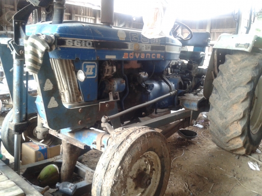 ขายฟอร์ด6610 เสื้อลายพร้อมอุปกรณ์รถบ้านสวยๆพร้อมเล่มทะเบียน