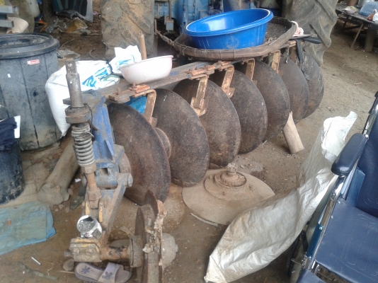 ขายฟอร์ด6610 เสื้อลายพร้อมอุปกรณ์รถบ้านสวยๆพร้อมเล่มทะเบียน