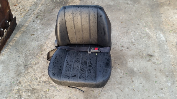 ขายด่วนรถแม็คโครคูโบต้าKH30รถนอกนำเข้ายังไม่เคยใช้งานในเมืองไทยเลย