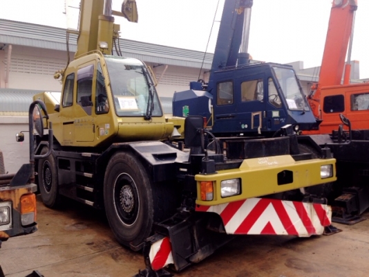 รถเครน 25 ตัน Kobelco RK250-5 นำเข้าจากญี่ปุ่น สนใจโทร. 080-6565422 (หนิง)
