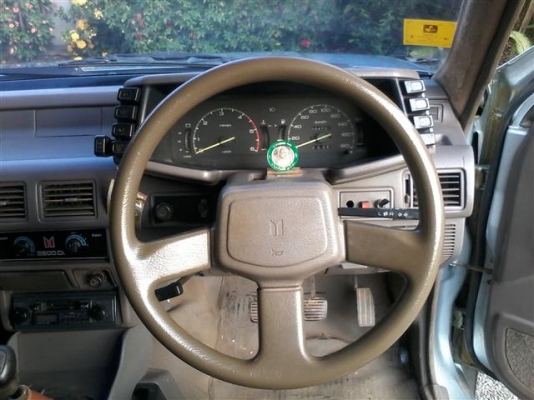 ขายอีซูซุ TFR ปี 35 เกียร์ธรรมดาพวงมาลัยเพาเวอร์แอร์เย็นเครื่อง 2500 ประหยัดน้ำมันภาษีเต็มเอกสารพร้อมโอน