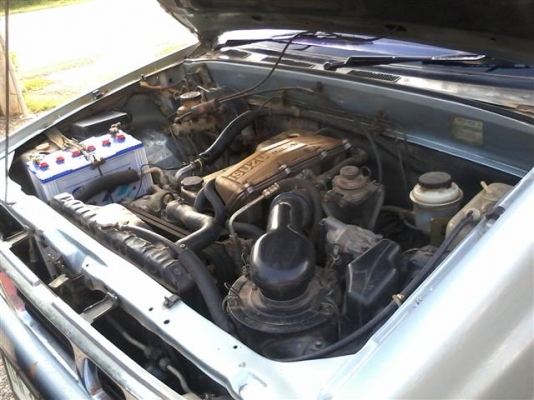 ขายอีซูซุ TFR ปี 35 เกียร์ธรรมดาพวงมาลัยเพาเวอร์แอร์เย็นเครื่อง 2500 ประหยัดน้ำมันภาษีเต็มเอกสารพร้อมโอน