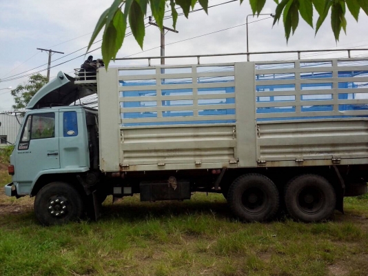 ขายครับ อีซูซุ ร็อค195 เพลาเดียว แอร์ ทะเบียนพร้อม ขายครับ อีซูซุ ร็อค195 เพลาเดียว แอร์ ทะเบียนพร้อม