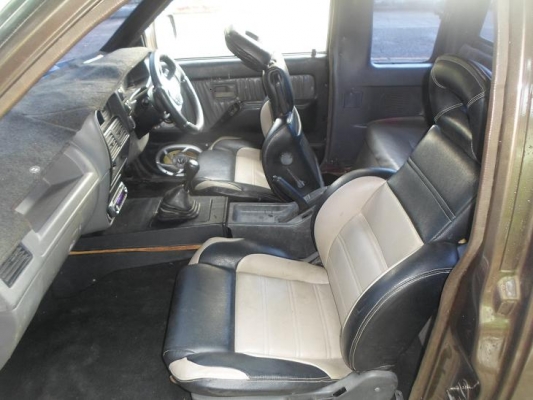 ขายตามสภาพ isuzu dragon 2000 2.5 ขายตามสภาพ isuzu dragon 2000 2.5