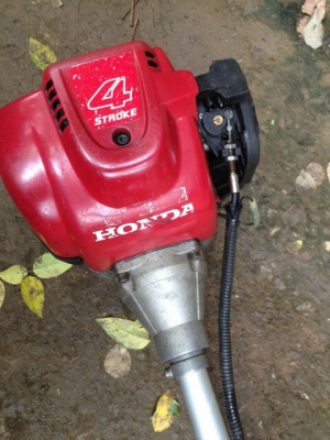 ขายเครื่องตัดหญ้า ฮอนด้า4จังหวะ