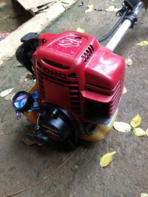 ขายเครื่องตัดหญ้า ฮอนด้า4จังหวะ