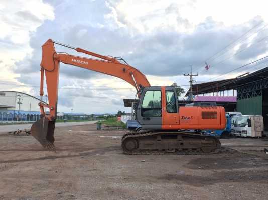 แสงฟ้าเต๊นท์รถ/// ขายรถแม็คโค HITACHI-ZX200 พร้อมทะเบียน ใช้งาน 8935 ช.ม ปี56