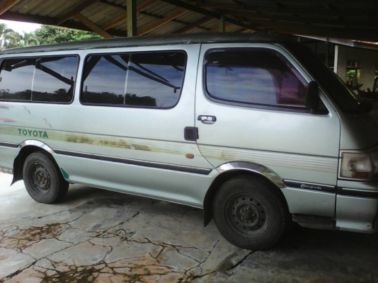 ฝากหกรถตู้ TOYOTA