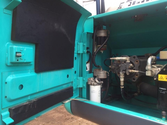 KOBELCO SK200-8 YN12 Super รถปี2011ใช้งานมา 3 ปี 4 เดือน ชัวโม6,xxx รถสีเดิมรถ สวย ใช้งานได้ดี ไม่มีน้ำมันรั่วแม้แต่หยดเดียวรับปะกัน  สนใจ 0890854790 ด่วน!!!!