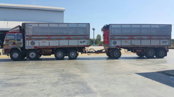 ขาย..ISUZU320ปี50 รถสวยๆ แม่ยาว6.30 ลูก7.00 อู่.ธวัชชัย ยางเต็ม ขาย..ISUZU320ปี50 รถสวยๆ แม่ยาว6.30 ลูก7.00 อู่.ธวัชชัย ยางเต็ม