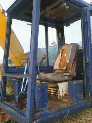 ขายแบ็คโฮ  KOMATSU   PC60-5 ใช้งานได้ดีราคาถูกๆ