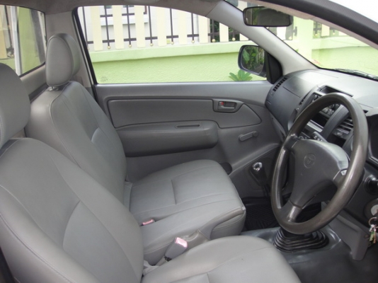 ........ขาย TOYOTA VIGO ปี2007 สีขาว เครื่องดีเซลD4D TURBO.........