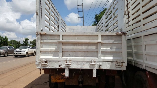 ขายรถพ่วง CWM430M ปี 38 แม่-ลูกไม่ดั้ม เครื่อง PE6 290 แรงม้า คัสซีสวยตลอดเส้น ช่วงล่างดี ยางเต็ม ทะเบียนพร้อมโอนครับ