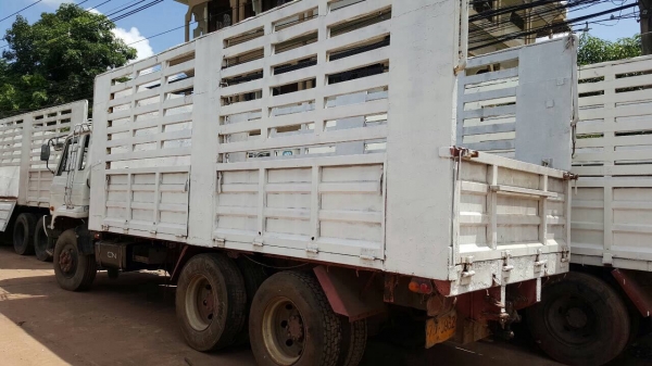 ขายรถพ่วง CWM430M ปี 38 แม่-ลูกไม่ดั้ม เครื่อง PE6 290 แรงม้า คัสซีสวยตลอดเส้น ช่วงล่างดี ยางเต็ม ทะเบียนพร้อมโอนครับ ขายรถพ่วง CWM430M ปี 38 แม่-ลูกไม่ดั้ม เครื่อง PE6 290 แรงม้า คัสซีสวยตลอดเส้น ช่วงล่างดี ยางเต็ม ทะเบียนพร้อมโอนครับ