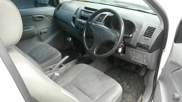 วีโก้แค๊ป2500cc07เพาเวอร์เครื่องดีคัชซีสวย0863604056