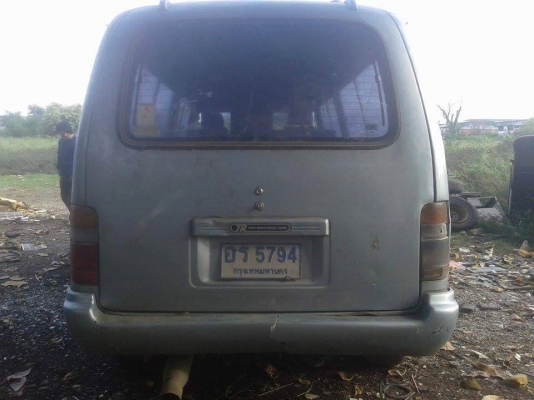 รถตู้ไทยรุ่ง