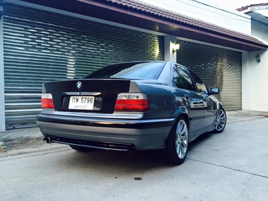 รถบ้านE36นกแก้วสวยหรูหร่าเครื่อง1j ชุดแต่M3รอบคัน ติดแก๊สLPG รถสวยมีเสน่ห์หาอยู่ไม่ผิดหวังครับ