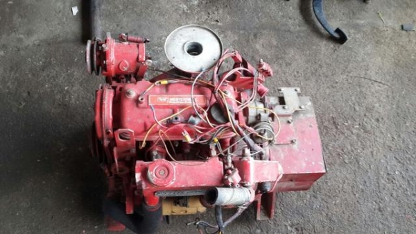 เครื่องปั่นไฟ ในเรือยอชท์ ตามสภาพ เครื่องปั่นไฟ ในเรือยอชท์ ตามสภาพ