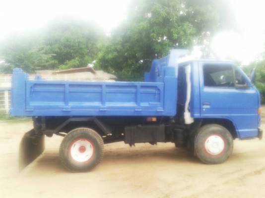 ขาย6ล้อดัมพ์กระป๋อง อีซูซุNKR100ฝาดำแชชซีสวยเครื่องดี กระบะสวย เอกสารเล่มทะเบียนพร้อมชุดโอน