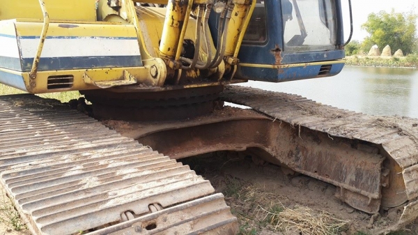 ขายแบ็คโค kobelco sk200///มาร์คทรี ไฟฟ้าตัด เอกสารใบอินวอยซ์ ขายแบ็คโค kobelco sk200///มาร์คทรี ไฟฟ้าตัด เอกสารใบอินวอยซ์