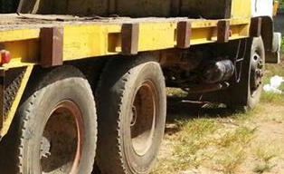 **610,000 บ.ต่อรอง///10ล้อเทเลอร์ขนแบคโฮ200/รถเกี่ยวข้าว HINO F18 220HP เพลาเดียว **ขาย HINO F18-220HP 10ล้อ1เพลา(2เพลาตอนเพลาเดียว)ท้ายลาด ขน/ย้าย แบคโฮPC200และรถเกี่ยวข้าว HINO FM187LA EM100-220HP วางเครื่องSUMO EM100-220แรง(ลงเล่ม) เครื่องดี แรงดี แน่น