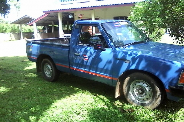 รถกระบะ ดัทสัน ดีเซล 2300 CC เครื่องแรง.