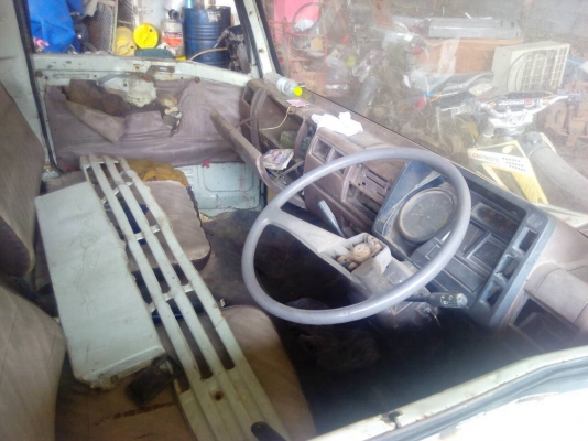 หัวฮีโน่ตามสภาพราคาถูกหัวรถอยู่ที่  กาฬสินธุ์ ครับ เผื่อใครนำไปใช้ ประโยชน์ได้ครับ