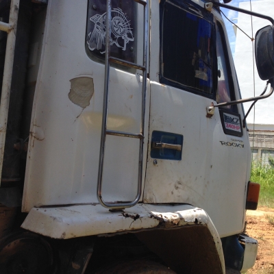 ขายรถบรรทุก 10 ล้อดัมพ์ ISUZU ROCKY 240 แรงม้าตัวแรก ราคา 750000