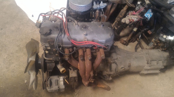 ขายเครื่องยนต์มาสด้าแฟมิเลีย 1400 พร้อมใช้