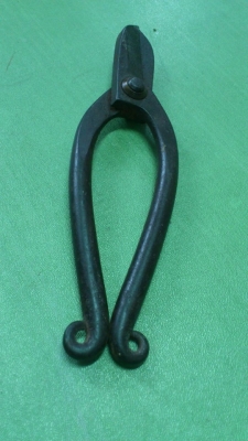 ขาย กรรไกรโบราณ ตัดแผ่นเหล็ก สังกะสี usa สวยๆครับ 1 แถม 1