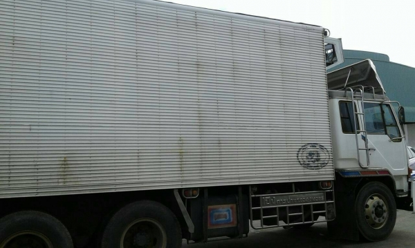 สิบล้อ มิตรซู ไอ้หลง FN 516M 6D17-220เพาเดียว บรรทุกตู้สะแตลเรส สวยๆสภาพดี พร้อมใช้ทะเบียนพร้อมโอน สิบล้อ มิตรซู ไอ้หลง FN 516M 6D17-220เพาเดียว บรรทุกตู้สะแตลเรส สวยๆสภาพดี พร้อมใช้ทะเบียนพร้อมโอน