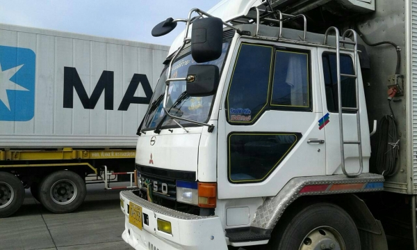 สิบล้อ มิตรซู ไอ้หลง FN 516M 6D17-220เพาเดียว บรรทุกตู้สะแตลเรส สวยๆสภาพดี พร้อมใช้ทะเบียนพร้อมโอน สิบล้อ มิตรซู ไอ้หลง FN 516M 6D17-220เพาเดียว บรรทุกตู้สะแตลเรส สวยๆสภาพดี พร้อมใช้ทะเบียนพร้อมโอน