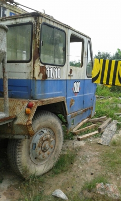 ขายรถเครน KATO NK-110H 4 ล้อ 18 ตัน เอกสารอินวอย ราคา 900000