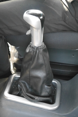 ดาวน์น้อยผ่อนนาน 5 ปี รถบรรทุกขนาดใหญ่ SINOTRUK A7 6X4 380 แรงม้า ตอบสนองทุกการขนส่ง