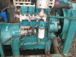 ขายเครื่องปั่นไฟ Cummins 4b ไดร์ 30 Kva MADE IN ENGLAND ขายเครื่องปั่นไฟ Cummins 4b ไดร์ 30 Kva MADE IN ENGLAND