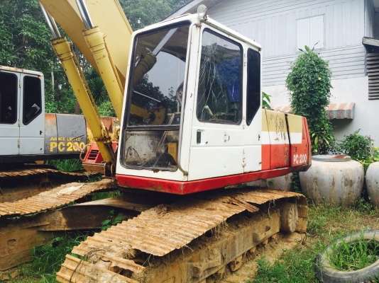 (รถมี3คัน)...PC200-5 คอนโทนสั้น1ยาว2..รถพร้อมใช้ สภาพดีใช้ได้....