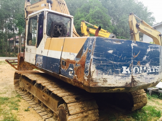 (รถมี3คัน)...PC200-5 คอนโทนสั้น1ยาว2..รถพร้อมใช้ สภาพดีใช้ได้....