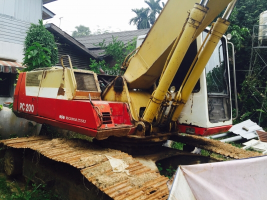 (รถมี3คัน)...PC200-5 คอนโทนสั้น1ยาว2..รถพร้อมใช้ สภาพดีใช้ได้....