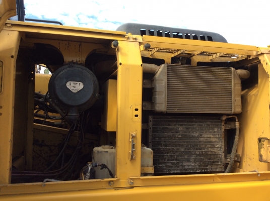 ขาย KOMATSU PC200-7 ไมล์ 9,xxxชม. เอกสารเล่มทะเบียน
