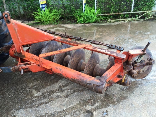 ขายรถไถ Kubota M5000 SU(4WD) พร้อมใบมีดและผานพรวน รถพร้อมใช้งาน