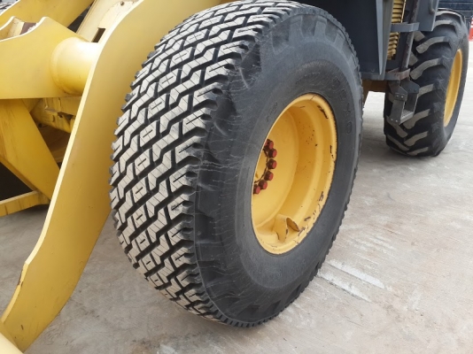 รถตัก โคมัตสุ WA100-3 #55691 รถนำเข้าจากญี่ปุ่น ตอนนี้รถจอดที่นิคมบางปะอิน อยุธยา ไม่เคยใช้งานในไทย ติดต่อ ใหม่ 061-4194022