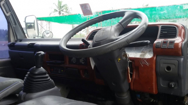 ISUZU-NQR.ปี49เครื่อง175-ยาว5,50-เมตร.เครื่องดี.ครัชซีสวย..ราคา620,000.