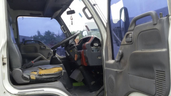 ISUZU-NQR.ปี49เครื่อง175-ยาว5,50-เมตร.เครื่องดี.ครัชซีสวย..ราคา620,000.