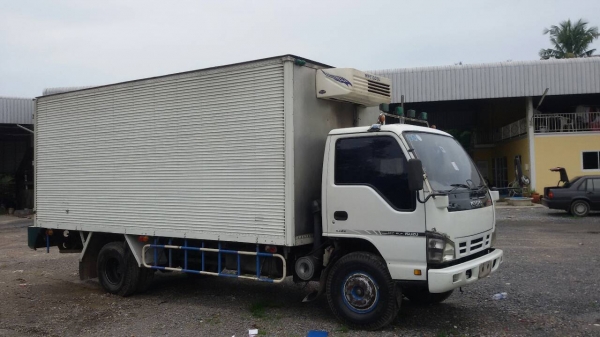 ISUZU-NQR.ปี49เครื่อง175-ยาว5,50-เมตร.เครื่องดี.ครัชซีสวย..ราคา620,000.