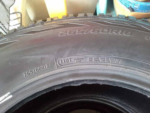 Cooper AT3 ขนาด 265/60/18 ปี13 สภาพสวยๆ 1ชุด