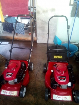 ขายรถตัดหญ้าเดินตามเหมากันไปเลย 2 คัน