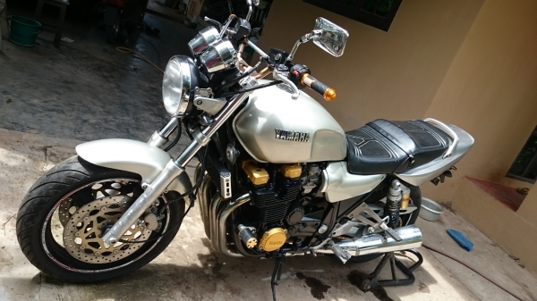 ขาย xjr 1200 ถูกๆ สำเนา ภาษีเต็ม