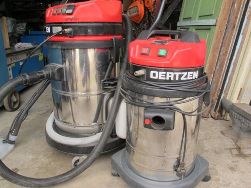 ขายเครื่องดูดฝุ่น ดูดพรม OERTZEN ของประเทศเยอรมัน มี2ตัวขายคู่เลย