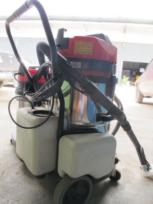 ขายเครื่องดูดฝุ่น ดูดพรม OERTZEN ของประเทศเยอรมัน มี2ตัวขายคู่เลย