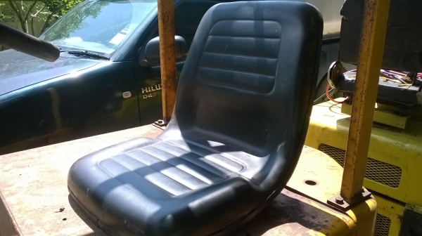 ขาย forklift komatsu fg10L-7 เก่านอก ตามสภาพ